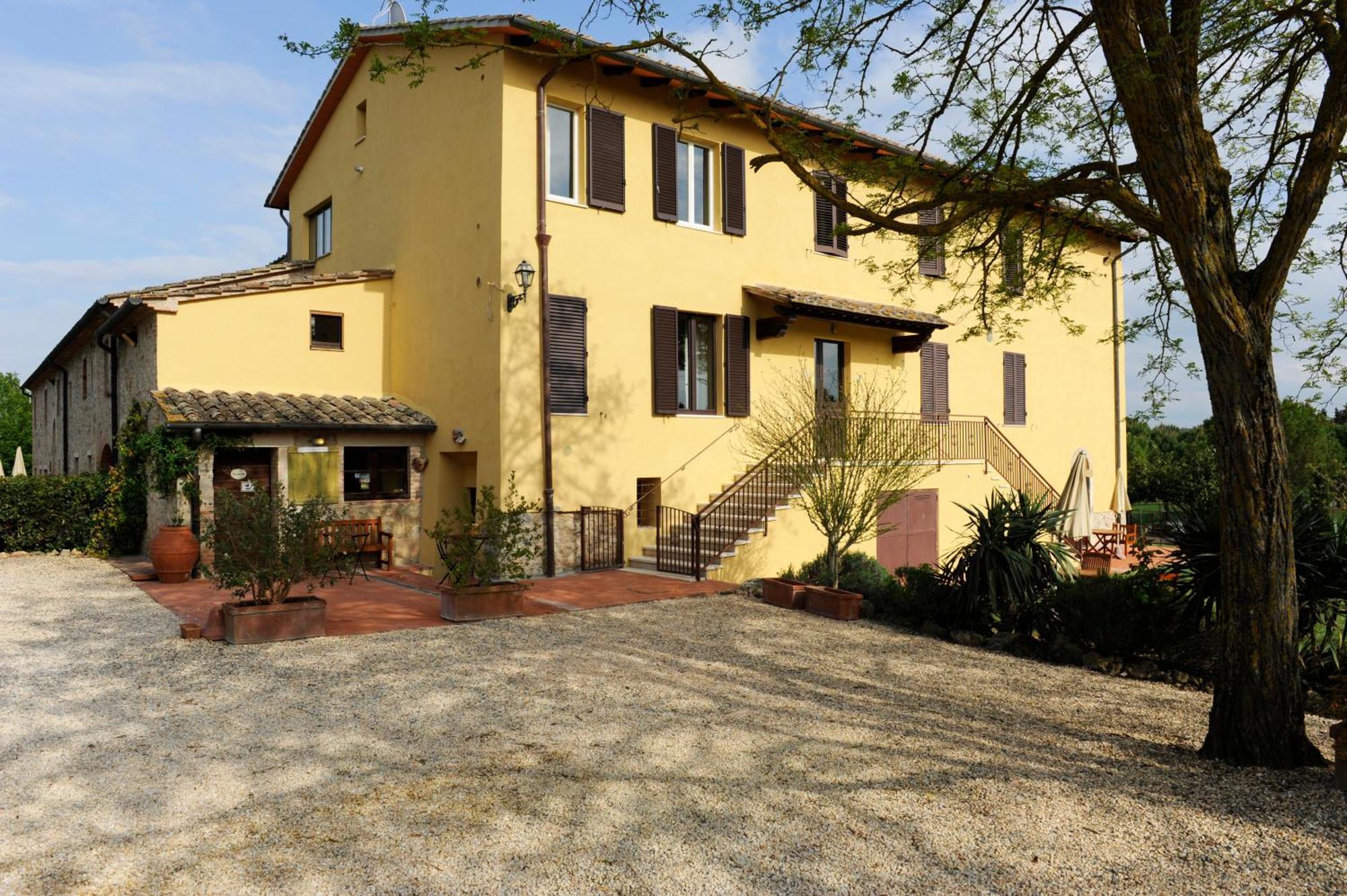 Fattoria Agriturismo Nerbona Casole dʼElsa Kültér fotó