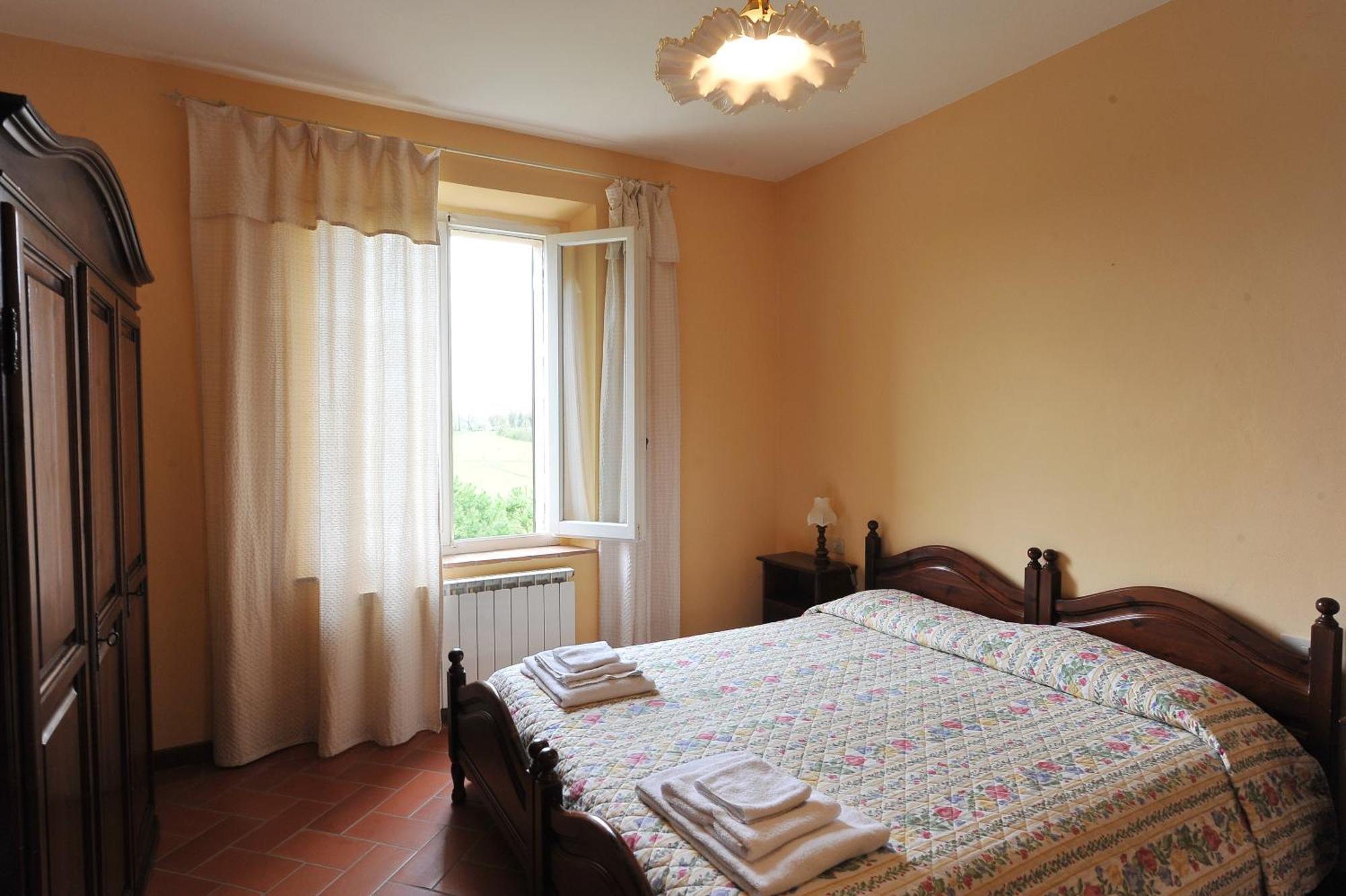 Fattoria Agriturismo Nerbona Casole dʼElsa Kültér fotó