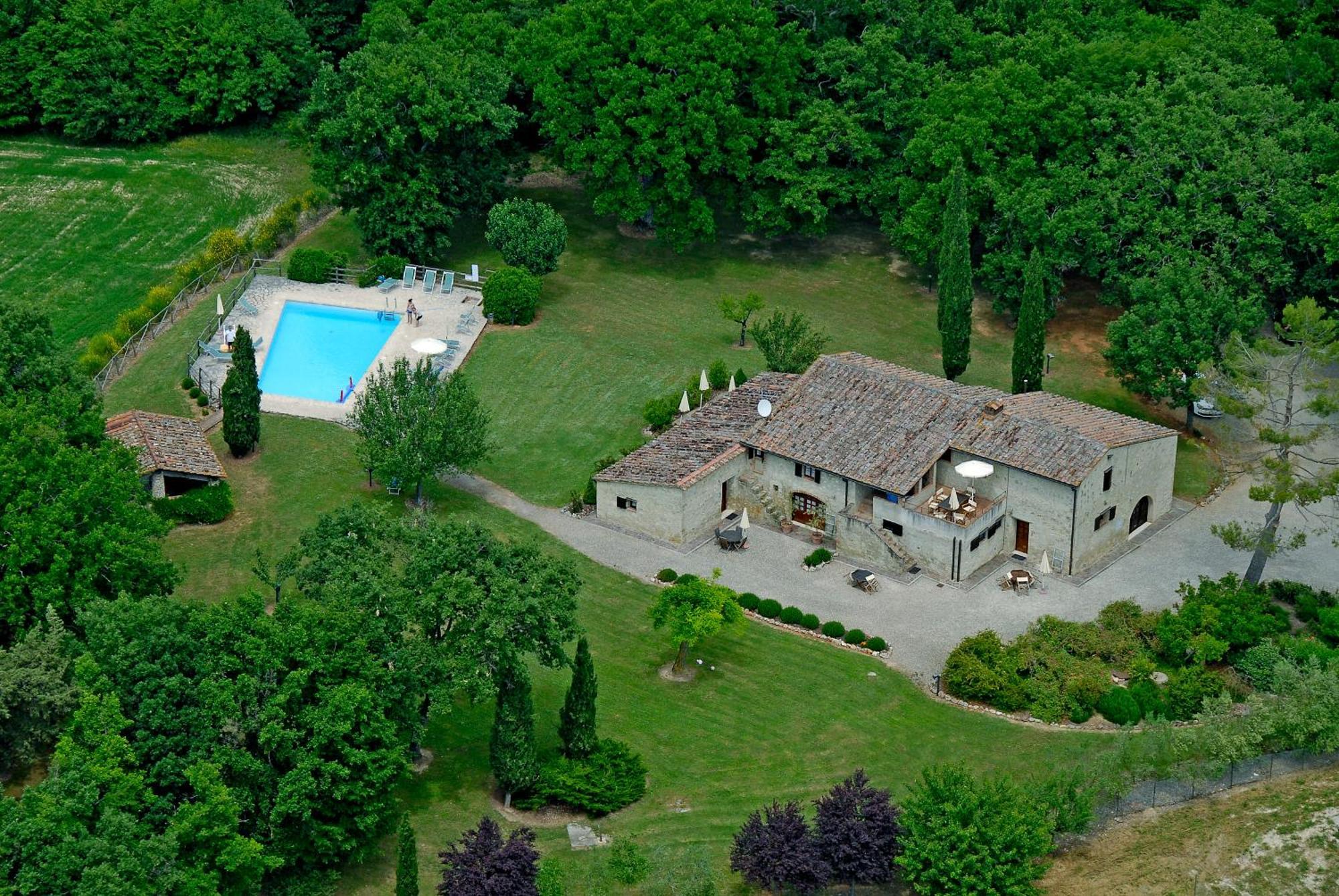 Fattoria Agriturismo Nerbona Casole dʼElsa Kültér fotó